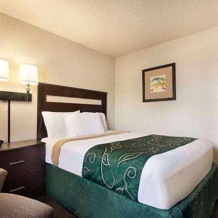 Travelodge By Wyndham Jefferson City Zewnętrze zdjęcie