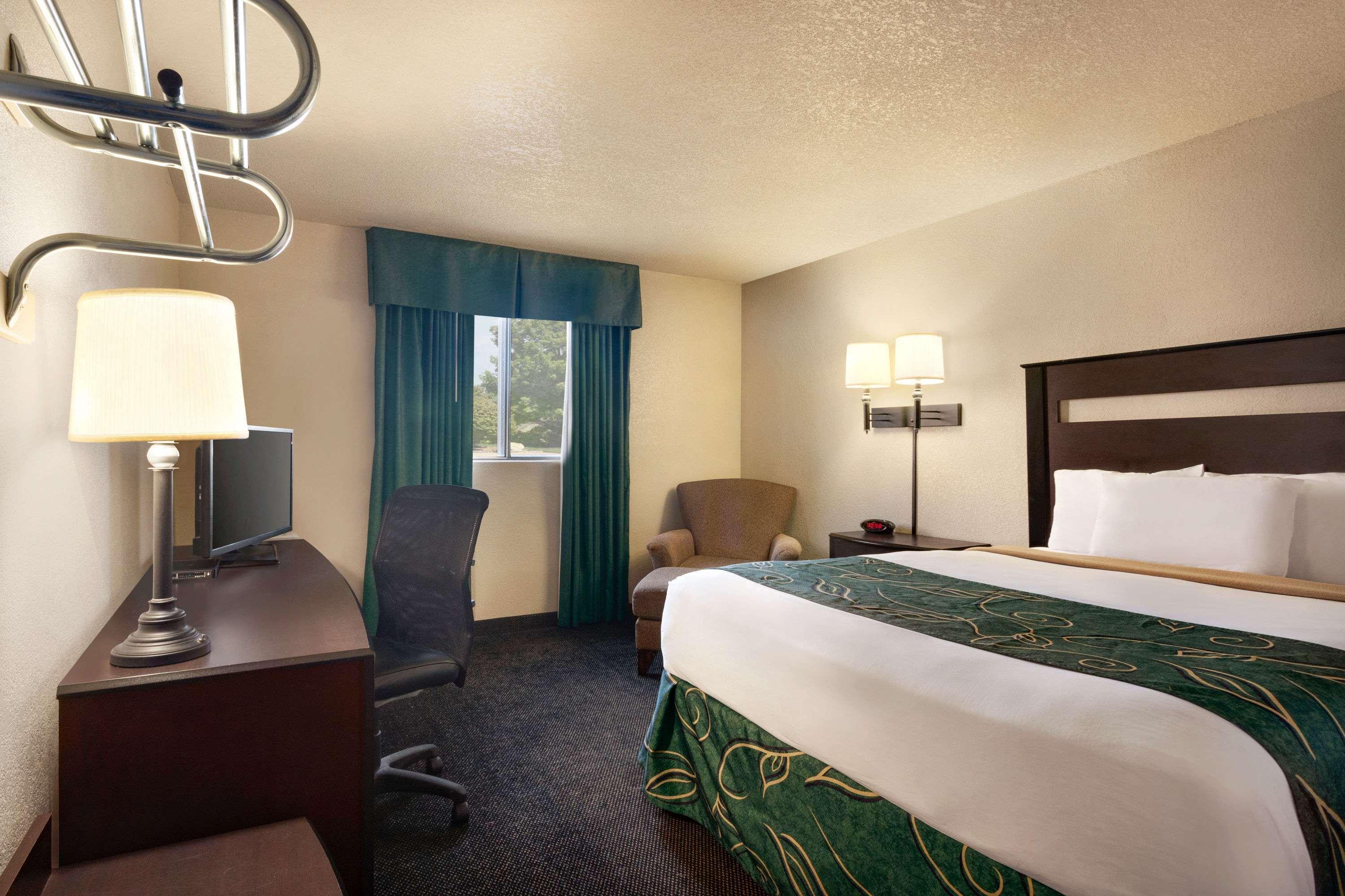 Travelodge By Wyndham Jefferson City Zewnętrze zdjęcie