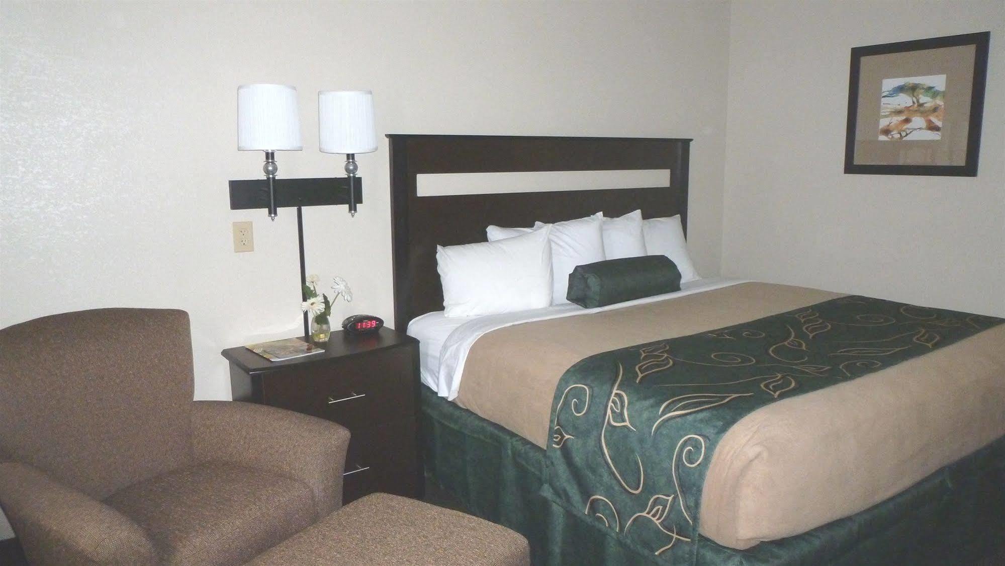 Travelodge By Wyndham Jefferson City Zewnętrze zdjęcie