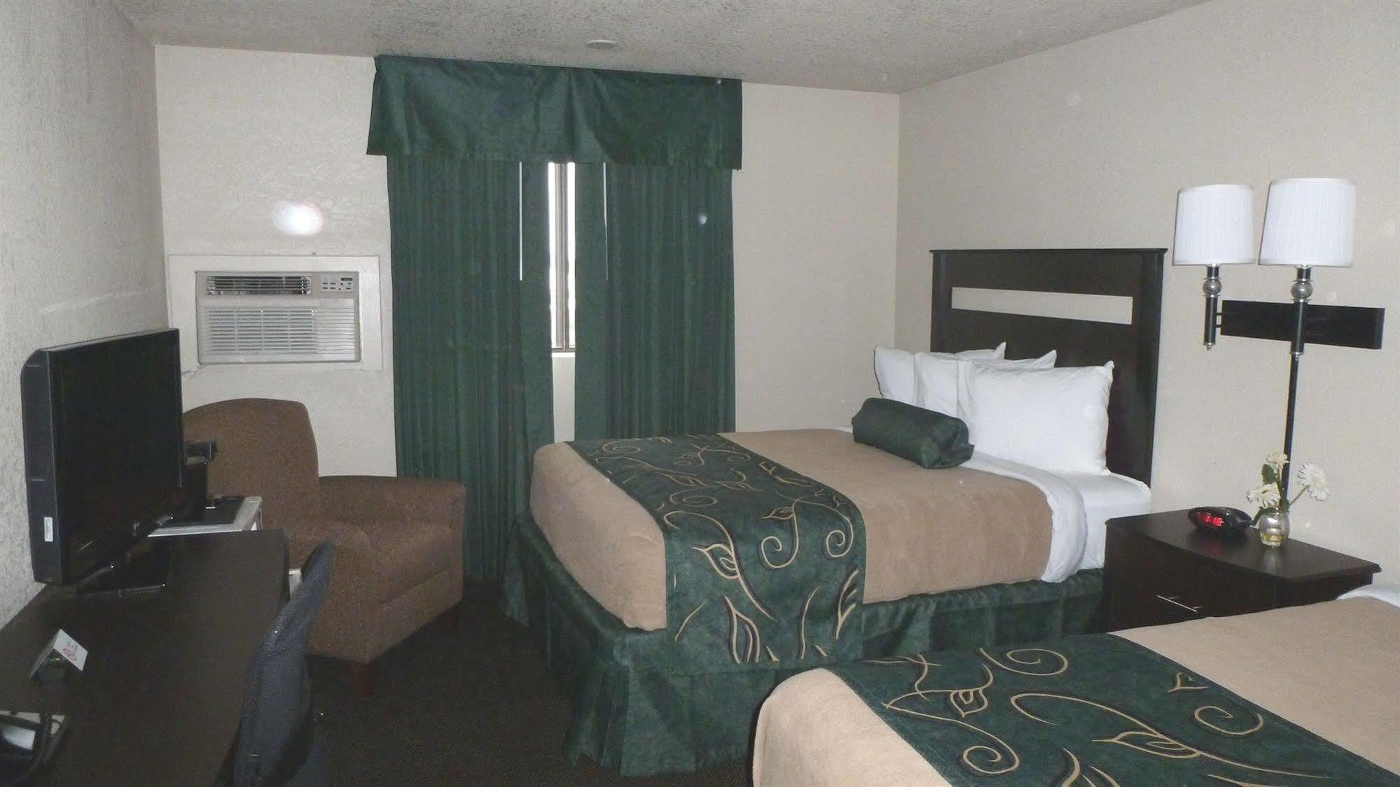 Travelodge By Wyndham Jefferson City Zewnętrze zdjęcie